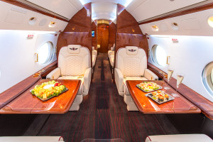 SEXYjet Interior with Meal Options